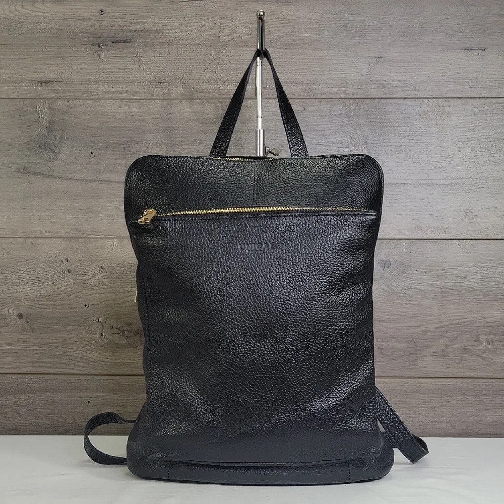 Unicai Firenze Black Pebble Leather Backpack Bag